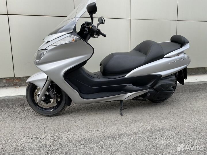 Максискутер Yamaha YP400 Majesty