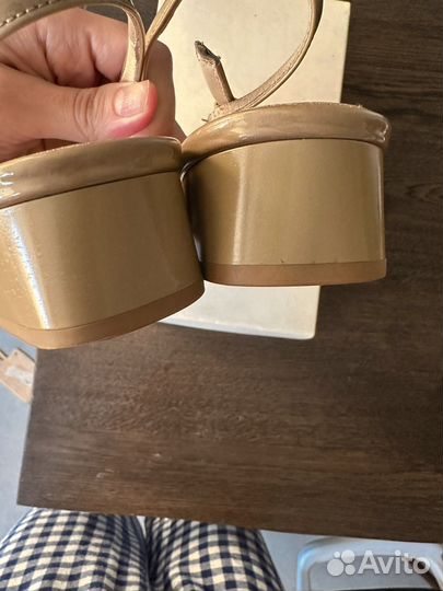 Босоножки hogl 38 размер