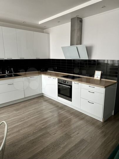 3-к. квартира, 85,9 м², 6/16 эт.