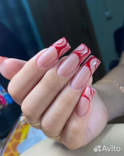 Нужна модель на маникюр(для пополнения портфолио)