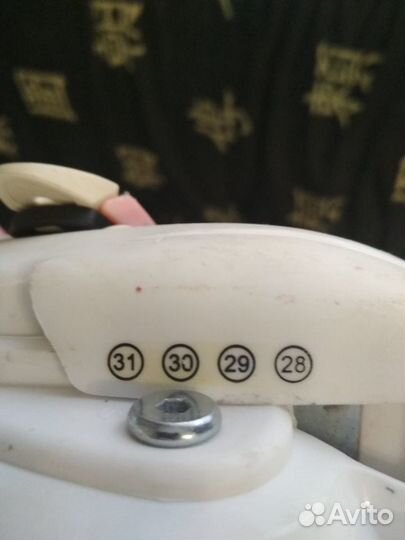 Коньки детские две пары (1-раздвижные, 2-фигурные)