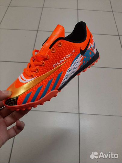 Футбольные бутсы Nike новые сороконожки