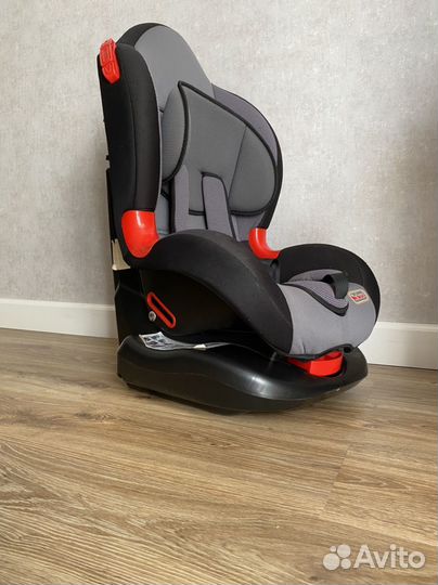 Автомобильное кресло детское