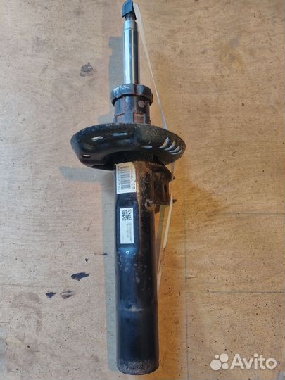 Стойки на golf 6