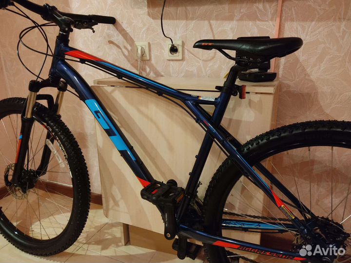 Велосипед GT Aggressor Sport 27.5/L
