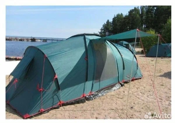 Палатка кемпинговая Tramp Brest 9 TRT-073.04