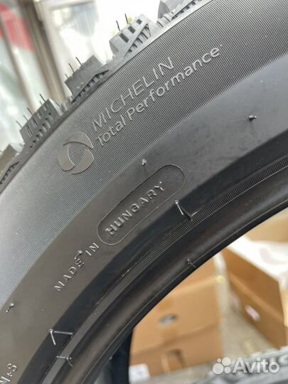 Michelin X-Ice North 4 SUV 285/45 R22