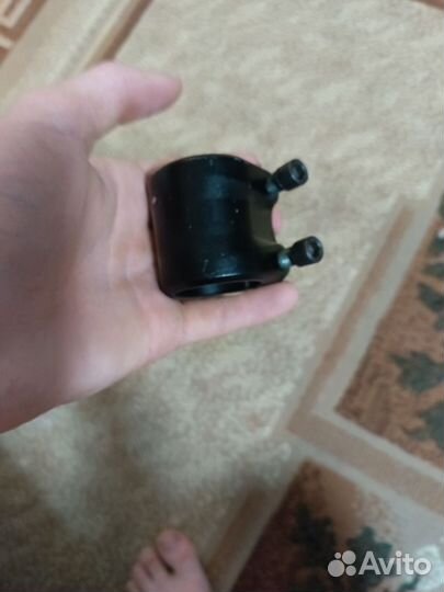Продам зажим тильт 2 болта
