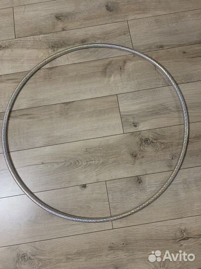 Обруч гимнастический