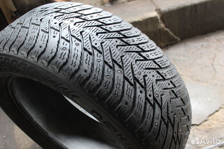 Nokian Tyres Hakkapeliitta 8 235/55 R17 103T