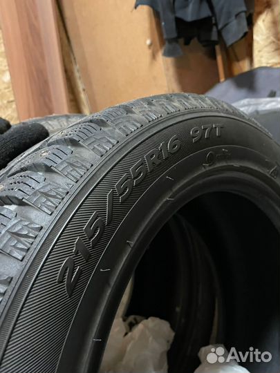 Hankook Winter I'Pike 215/55 R16 96T