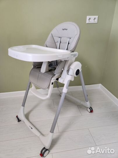 Стульчик для кормления peg perego