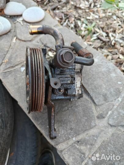 Насос гура Mazda 626 GE