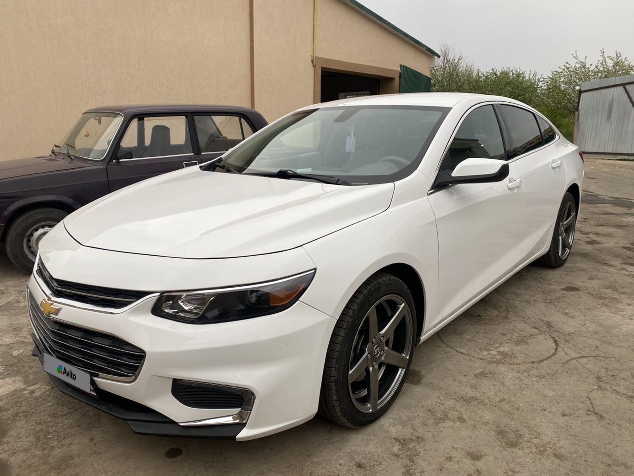 Chevrolet Malibu: фото владельца