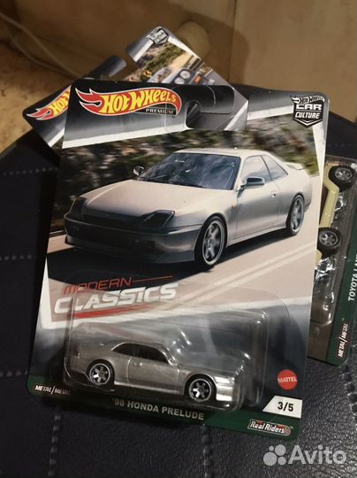 Машинки премиальные hot wheels