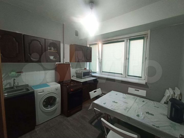 3-к. квартира, 71 м², 8/16 эт.