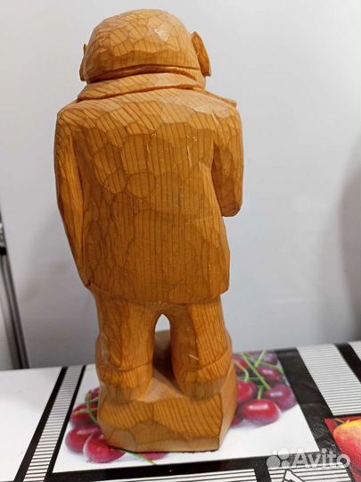 Фигурки из дерева