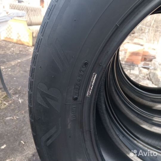 Bridgestone Alenza H/L 33 225/60 R18 100H