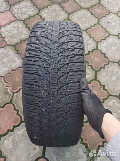 Triangle Snowlink TWT02 215/45 R17