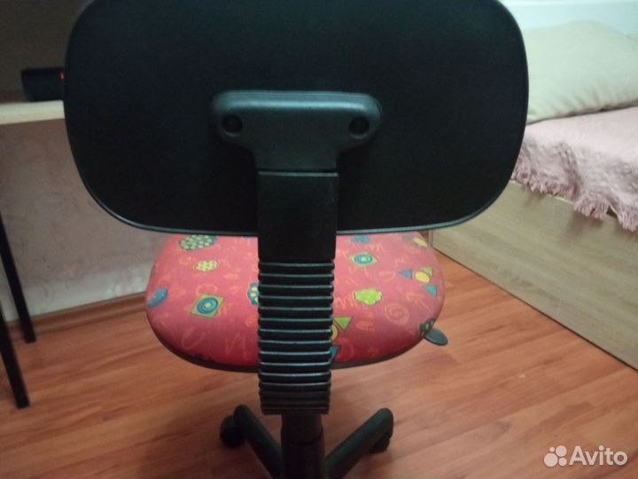 Компьютерный стул детский