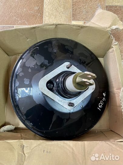 Вакуумный усилитель тормозов Mercedes-Benz W124