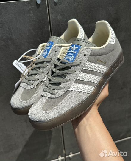 Adidas gazelle indoor gray white