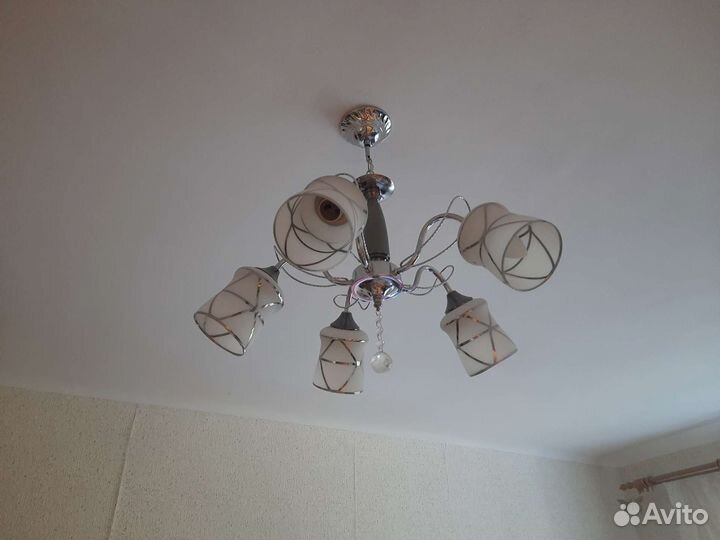 Люстра 5 рожковая