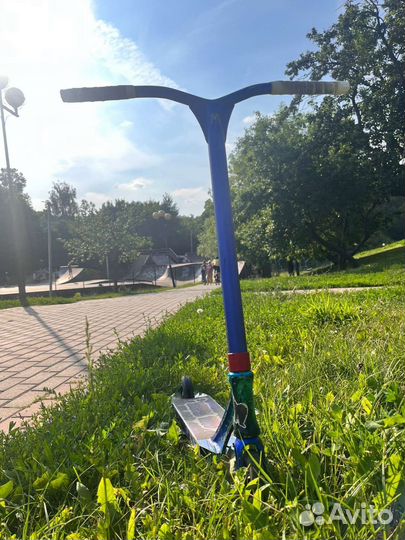 Трюковой самокат