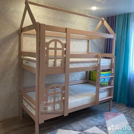 Двухъярусная кровать детская