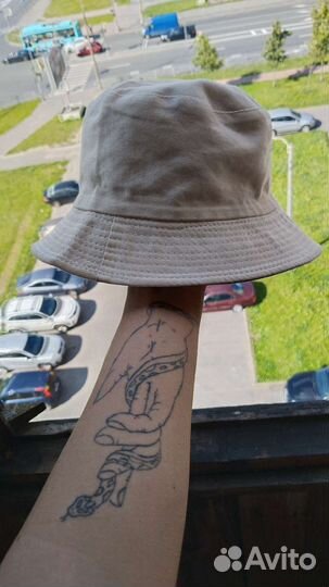 Панама мужская белая и черная)