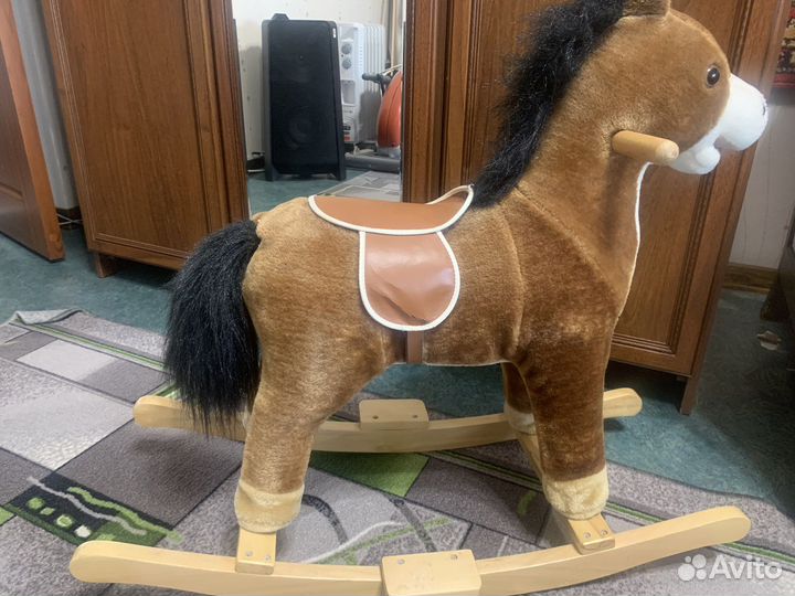 Детская качалка лошадь