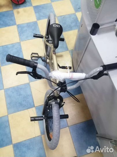 Велосипед трюковый BMX