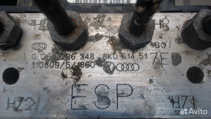 Блок абс, насос Audi A4 (B8), 2011