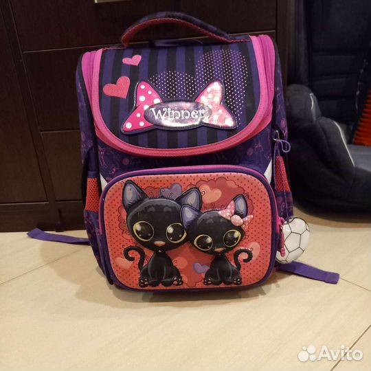 Школьный рюкзак