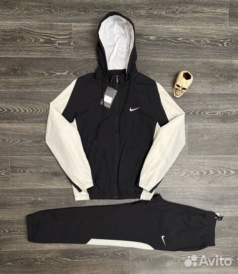 Спортивный костюм nike