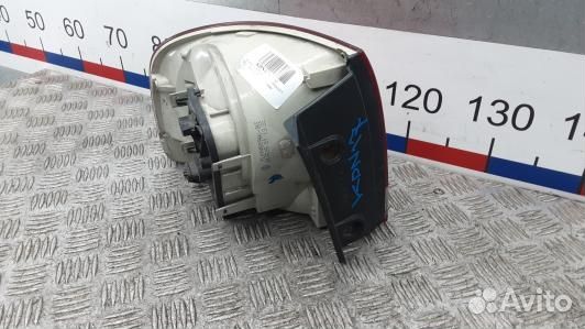 Фонарь задний правый volkswagen touareg 7L (KDN17M