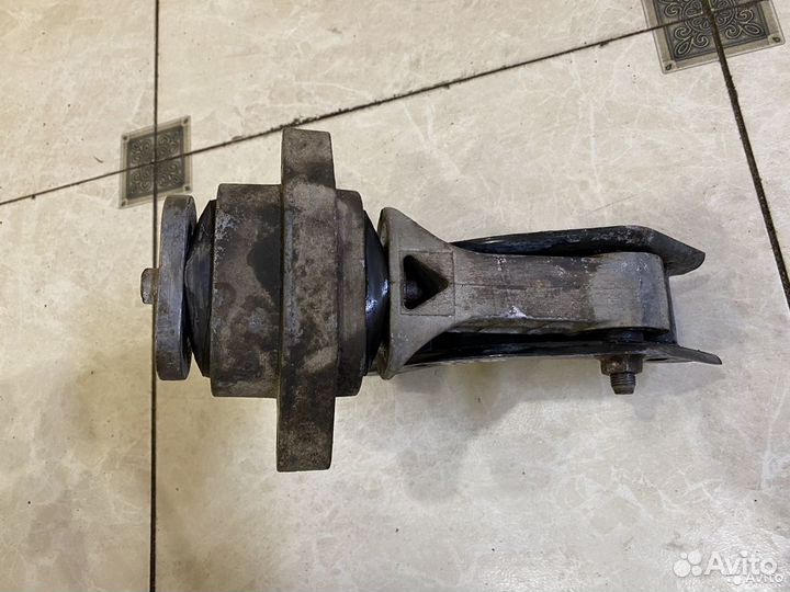 Подушка двигателя Chevrolet Авео Т250