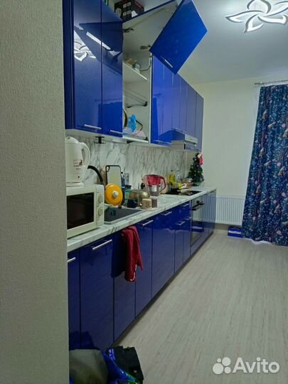 Кухня прямая в новостройку глянец