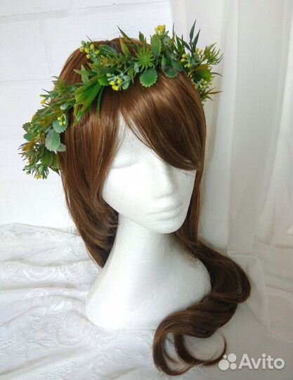 Венок, ободок на голову с цветами