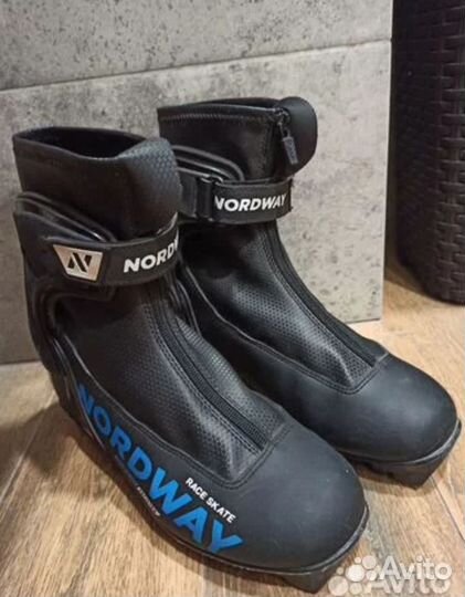 Ботинки для беговых лыж Nordway Race Skate NNN 39