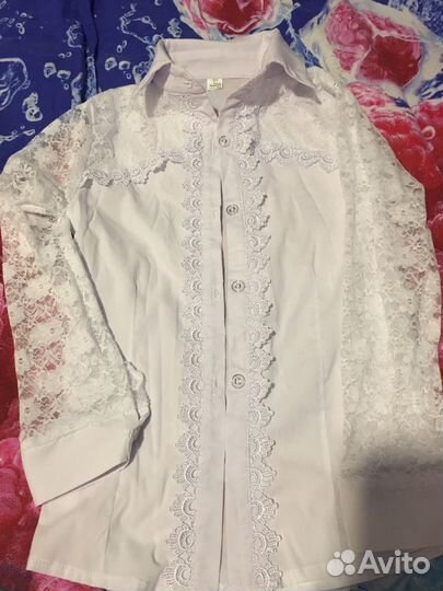 Школьные блузки и кофточки