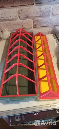 Кормушки, поилки