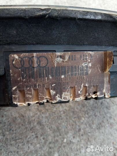 Audi A3 8p щиток приборов