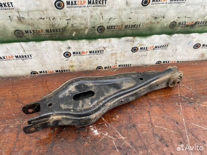 Рычаг поперечный задний Kia Sorento 2.4 2019