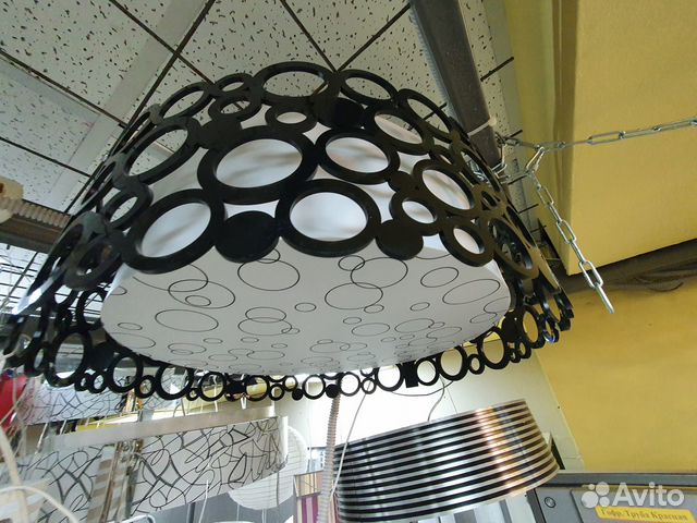 Люстра чёрная потолочная
