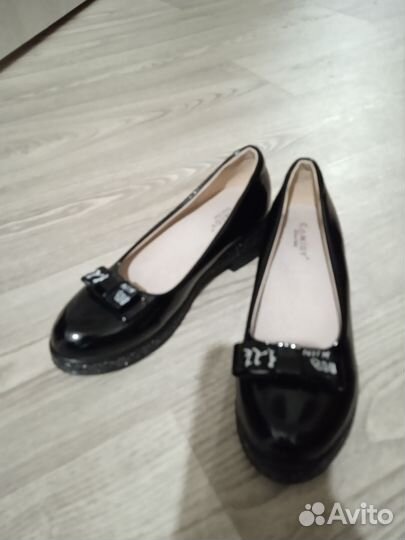 Туфли на девочку, 35 размер