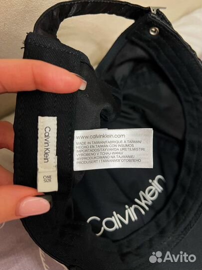 Calvin Klein бейсболка