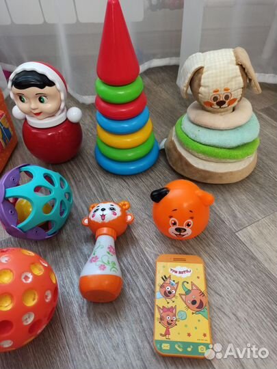 Развивающие и музыкальные игрушки