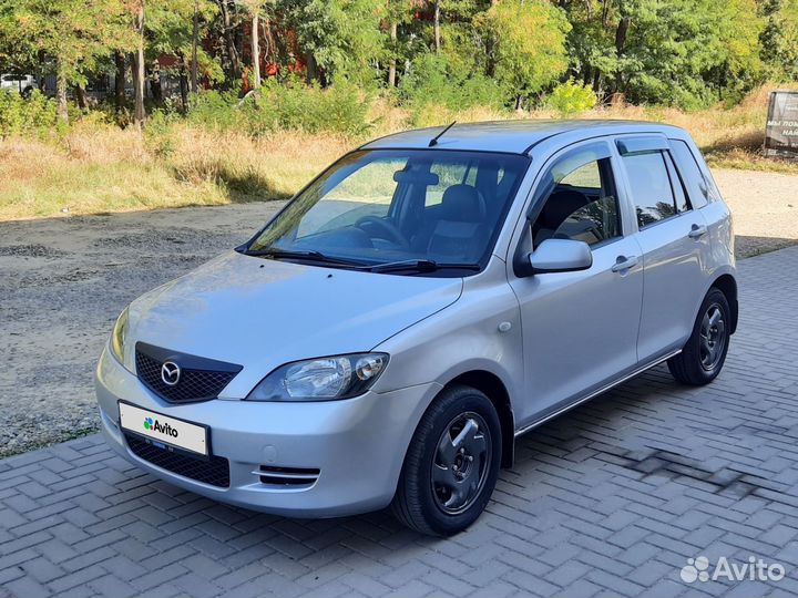 Mazda Demio 1.3 AT, 2002, 219 000 км