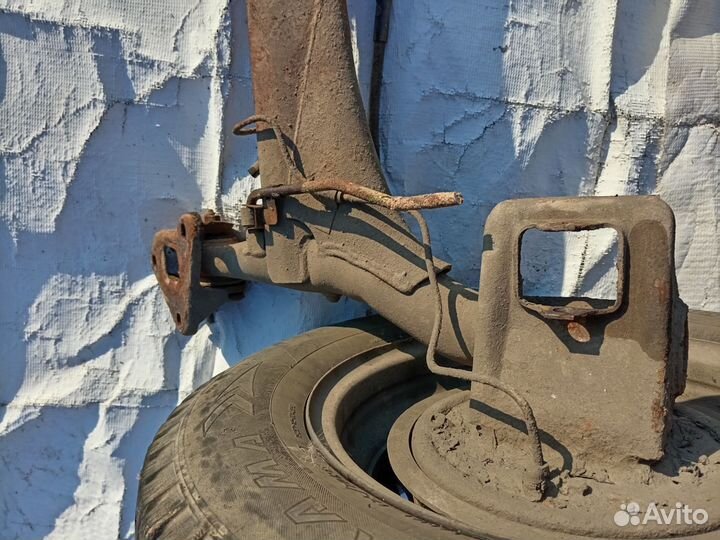 Задняя балка priora в сборе